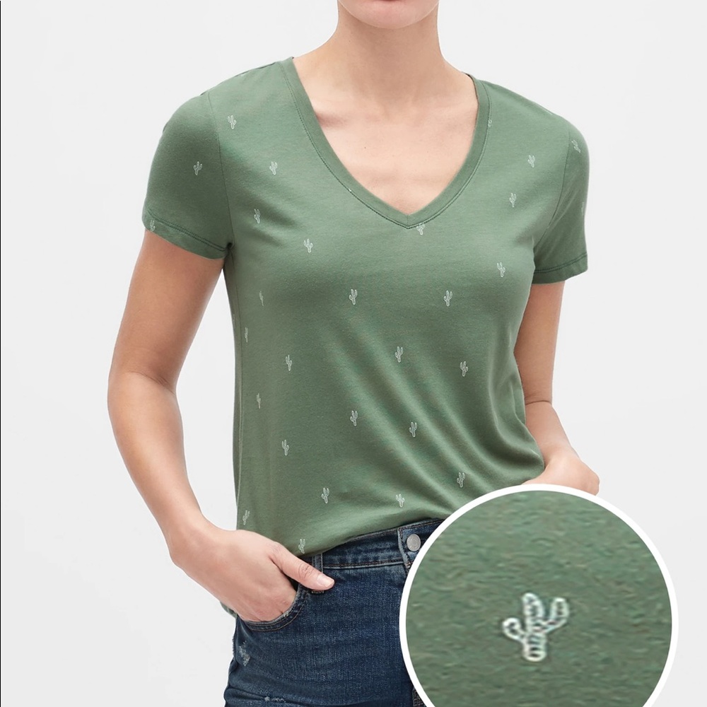 V-Neck Cactus Tee — size S
